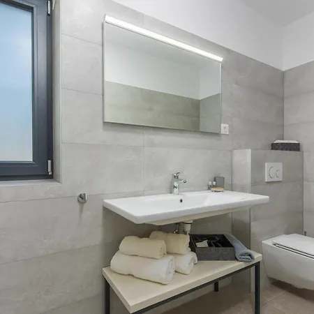 Hizina Veleniki Poreč