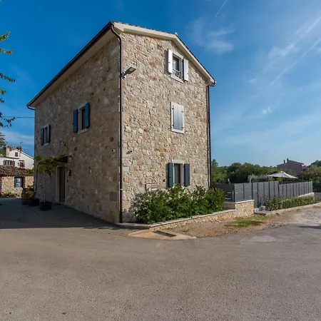 Hizina Veleniki Villa Poreč
